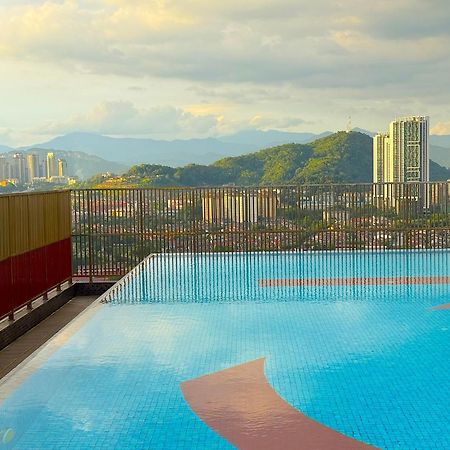 קואלה לומפור 3 Towers Jalan Ampang By Serenity Vacation Homes מראה חיצוני תמונה