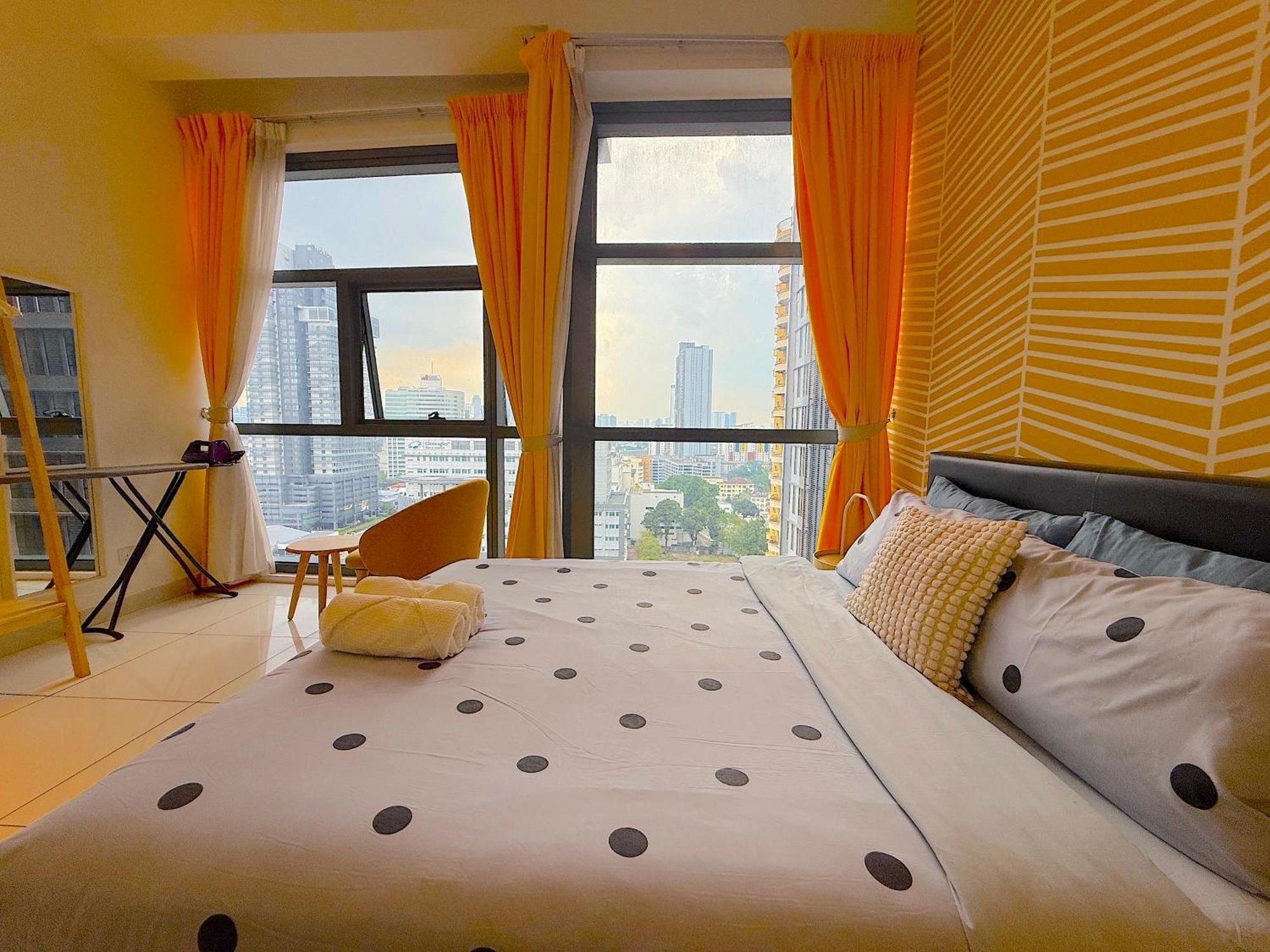 קואלה לומפור 3 Towers Jalan Ampang By Serenity Vacation Homes מראה חיצוני תמונה