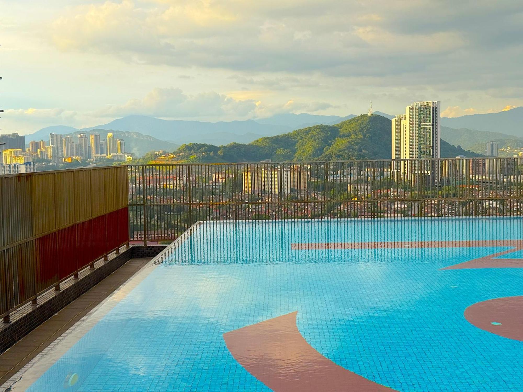 קואלה לומפור 3 Towers Jalan Ampang By Serenity Vacation Homes מראה חיצוני תמונה